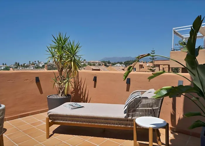 New Elviria Penthouse W Stunning Sea Views! * Marbella