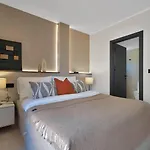 New Elviria Penthouse W Stunning Sea Views! דירה מארבלה