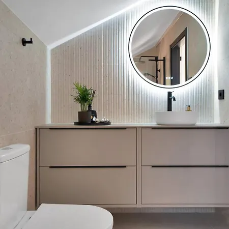 Serene Sea View Penthouse 4 Terraces & Sea Views