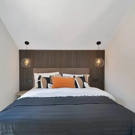 Serene Sea View Penthouse 4 Terraces & Sea Views Apartment *
