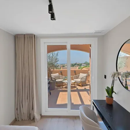 Apartment Serene Sea View Penthouse 4 Terraces & Sea Views *