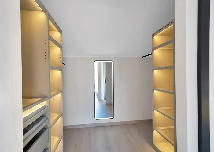 Apartmán New Elviria Penthouse W Stunning Sea Views! Marbella