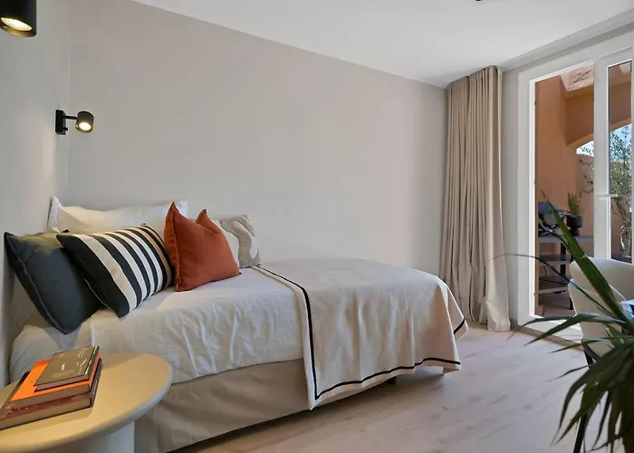 New Elviria Penthouse W Stunning Sea Views! *