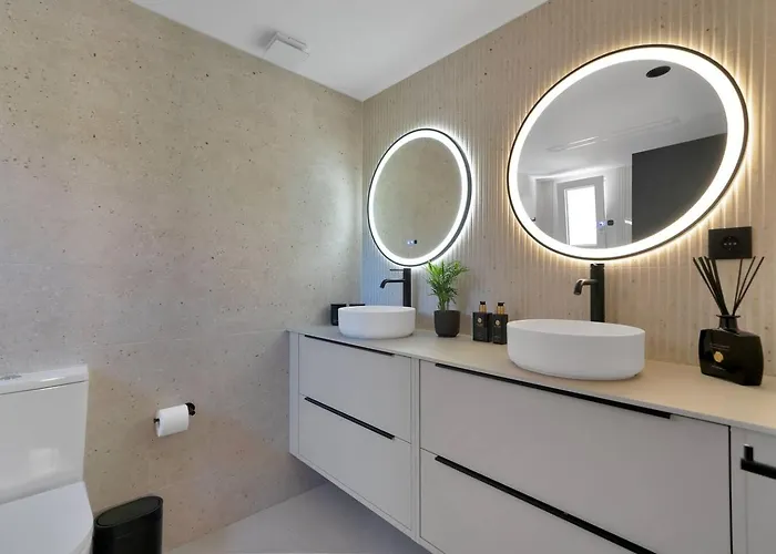 New Elviria Penthouse W Stunning Sea Views! Apartmán *