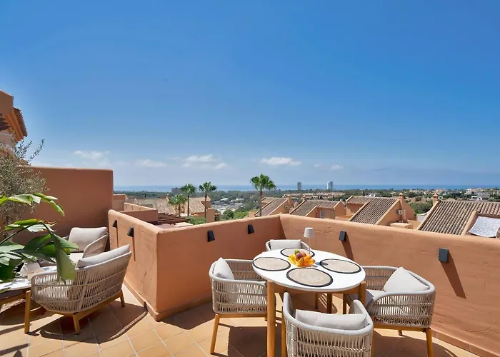 アパート New Elviria Penthouse W Stunning Sea Views! *